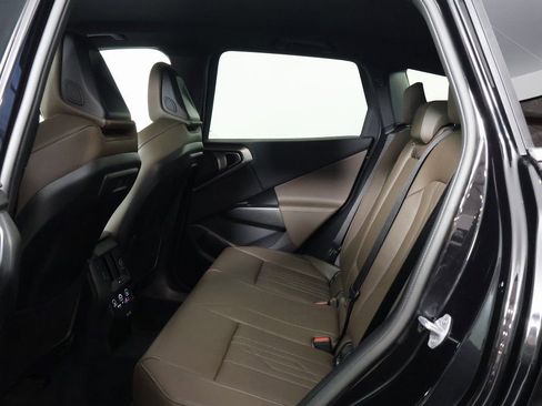 Certified 2026 BMW X3 xDrive30 w/ Convenience Package AWD/4WD image 11