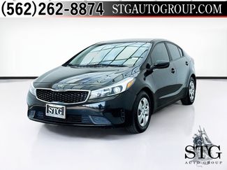 Used 2017 Kia Forte LX image 1
