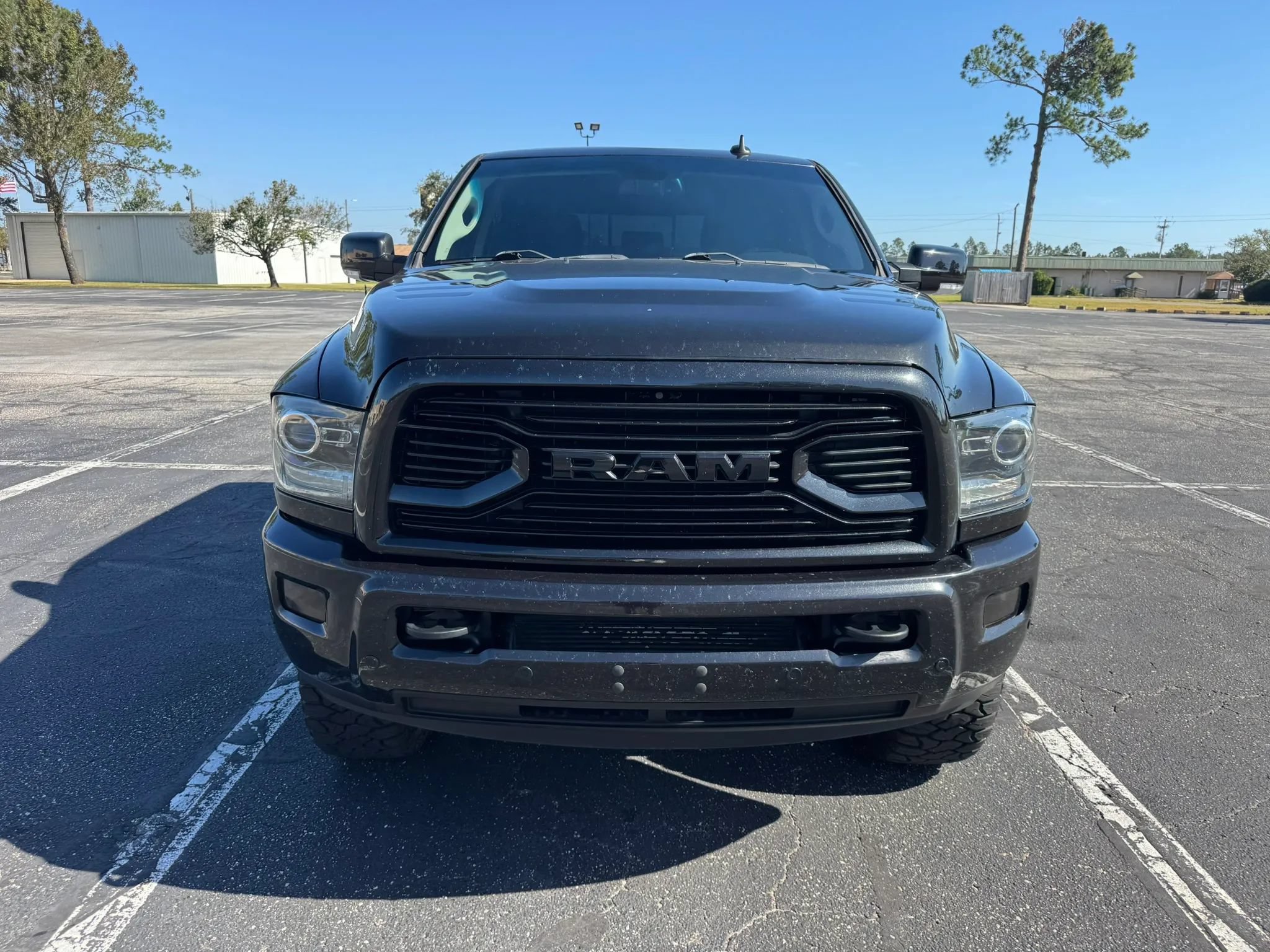 Used 2018 RAM 2500 Laramie w/ Sport Appearance Group AWD/4WD image 3