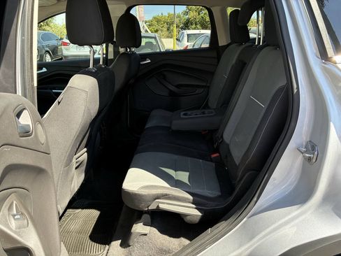 Used 2015 Ford Escape SE w/ Equipment Group 201A AWD/4WD image 4