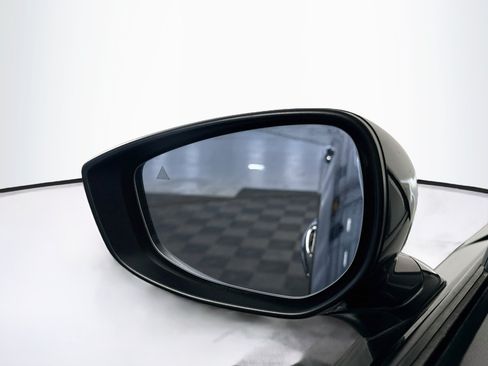 Used 2024 MAZDA MAZDA3 s FWD image 16
