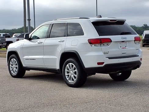 Used 2021 Jeep Grand Cherokee Laredo image 29