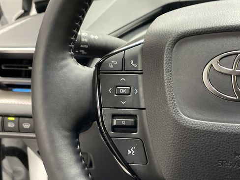 Certified 2024 Toyota Prius XLE image 18