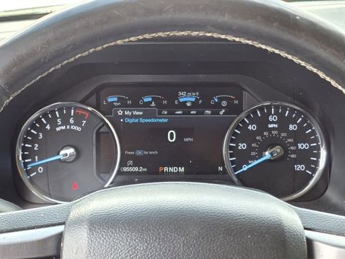 Used 2019 Ford Expedition Platinum image 11