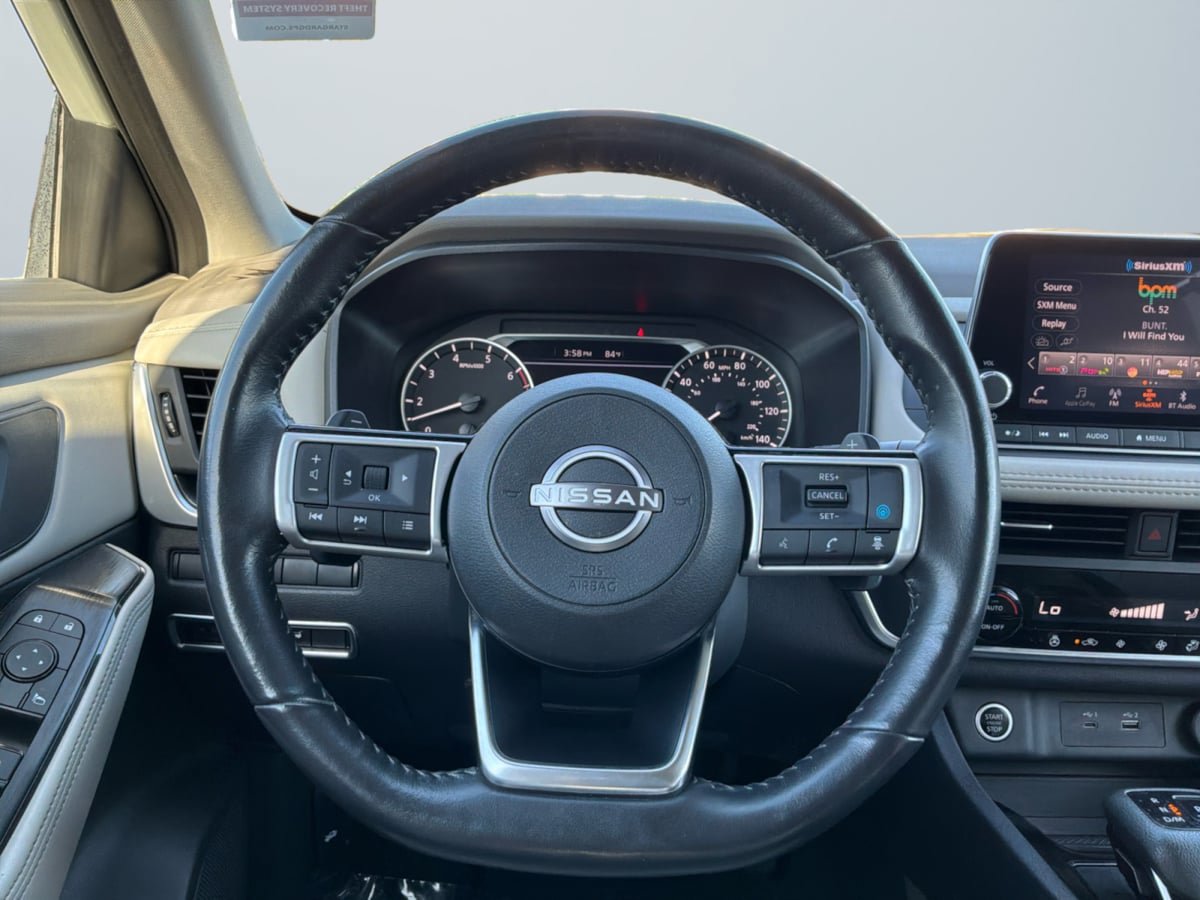 Used 2023 Nissan Rogue SV w/ SV Premium B Package FWD image 11