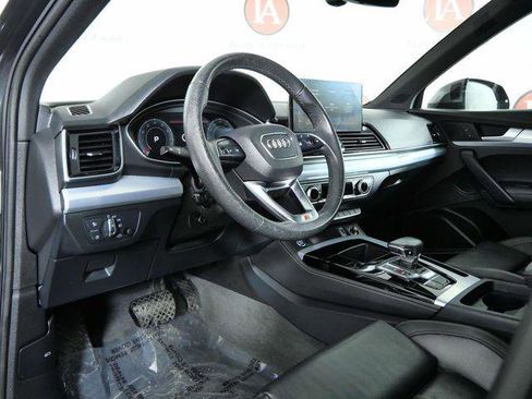 Used 2024 Audi Q5 2.0T Premium Plus image 16