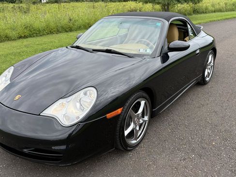 Used 2003 Porsche 911 Carrera RWD image 9