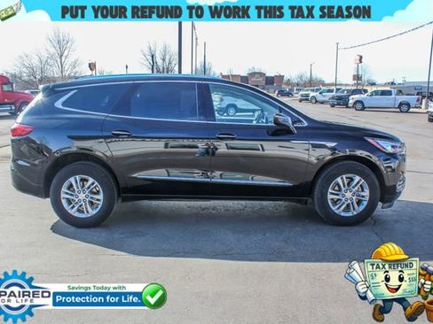 Used 2020 Buick Enclave Essence image 7
