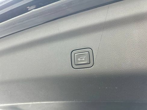 Used 2025 Chevrolet Tahoe RST w/ Comfort Package AWD/4WD image 24