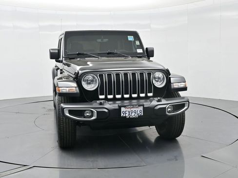 Used 2020 Jeep Wrangler Unlimited Sahara image 3