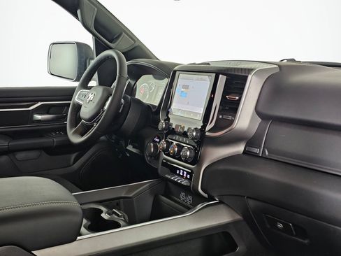 New 2026 RAM 1500 Big Horn AWD/4WD image 40