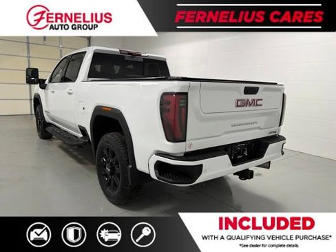 Used 2024 GMC Sierra 3500 AT4 w/ Technology Package AWD/4WD image 6