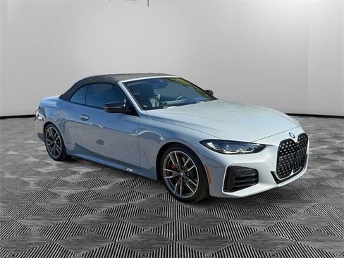 Used 2024 BMW M440i Convertible w/ Premium Package image 3