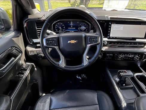 Used 2023 Chevrolet Silverado 1500 LTZ w/ LTZ Premium Package AWD/4WD image 6