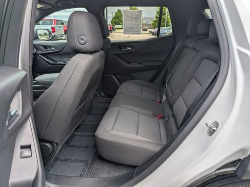 Used 2026 Chevrolet Equinox LT AWD/4WD image 23