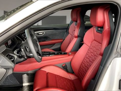 New 2026 Audi S e-tron GT Premium Plus AWD/4WD image 9