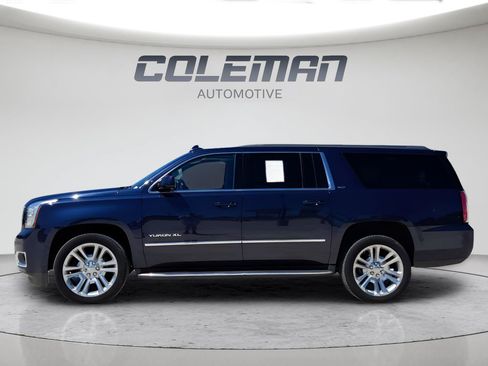 Used 2018 GMC Yukon XL SLT w/ Premium Edition AWD/4WD image 2
