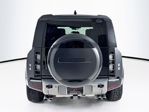 Used 2024 Land Rover Defender 110 Carpathian Edition image 7