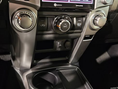 Certified 2023 Toyota 4Runner SR5 image 31