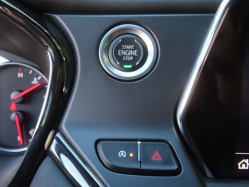 Used 2022 Chevrolet Blazer RS w/ Enhanced Convenience Package image 13