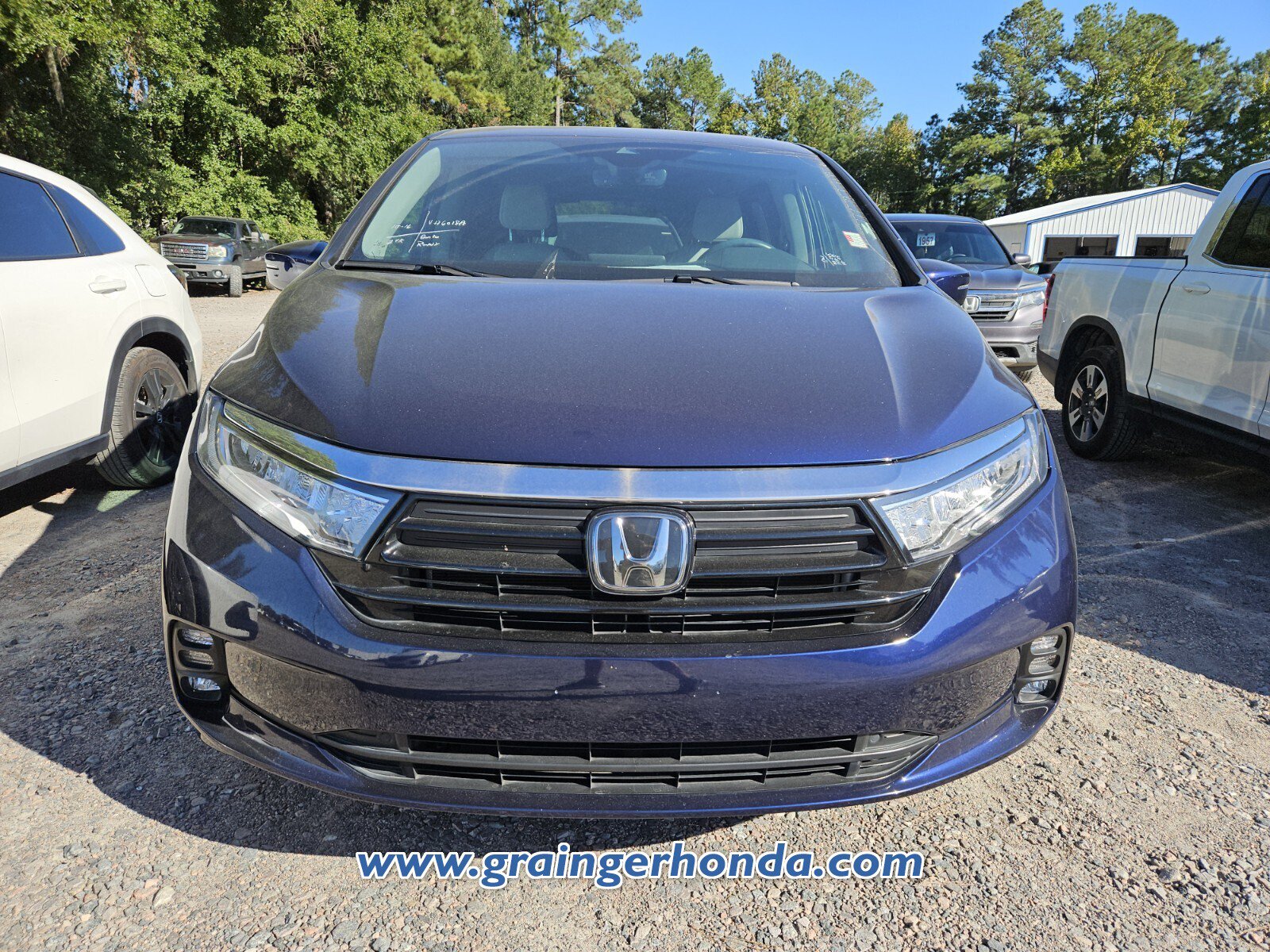 Used 2024 Honda Odyssey EX-L image 3