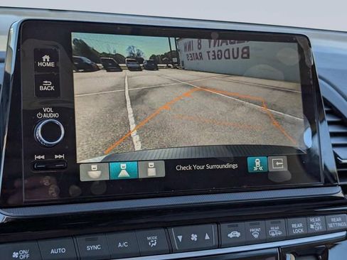 New 2026 Honda Odyssey Touring image 21