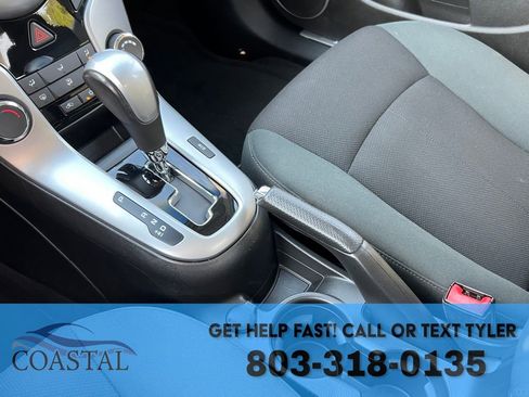 Used 2011 Chevrolet Cruze Eco image 40