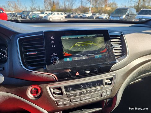 Used 2023 Honda Passport TrailSport image 51