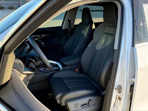 New 2025 Audi Q5 Premium Plus image 9