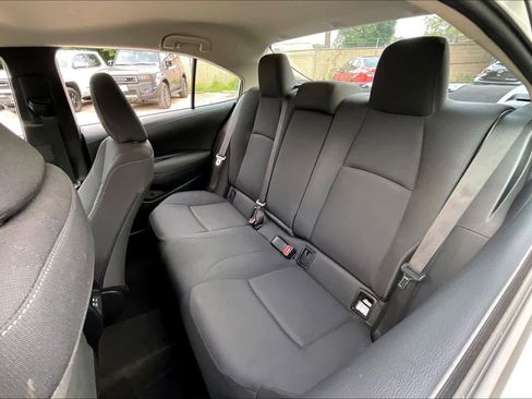 Used 2024 Toyota Corolla LE FWD image 20
