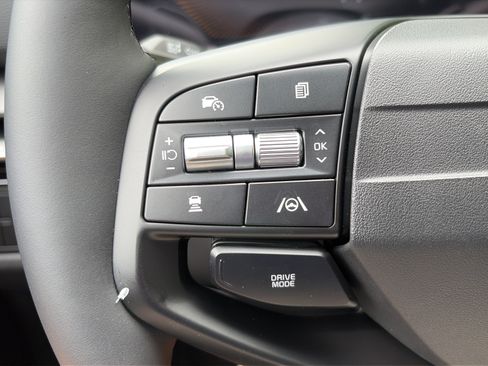 New 2026 Kia Sportage LX FWD image 24