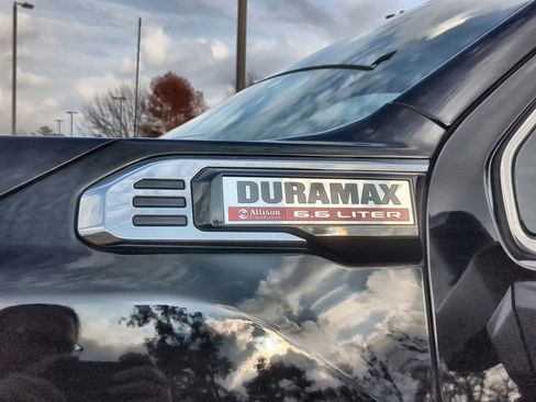 Used 2024 GMC Sierra 2500 Denali w/ Denali Reserve Package image 33