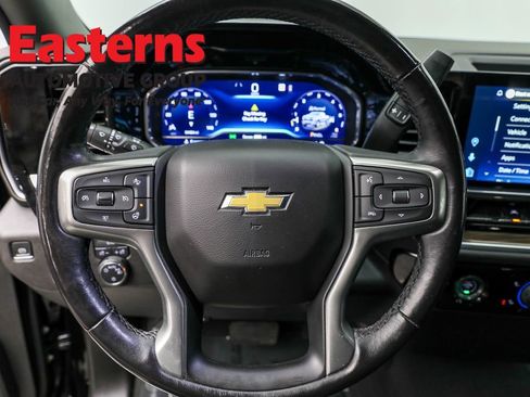 Used 2022 Chevrolet Silverado 1500 LT image 10