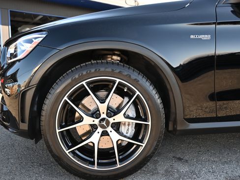 Used 2022 Mercedes-Benz GLC 43 AMG 4MATIC image 25