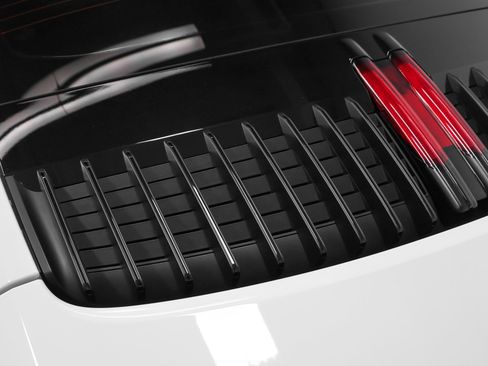 Certified 2021 Porsche 911 Carrera RWD image 18