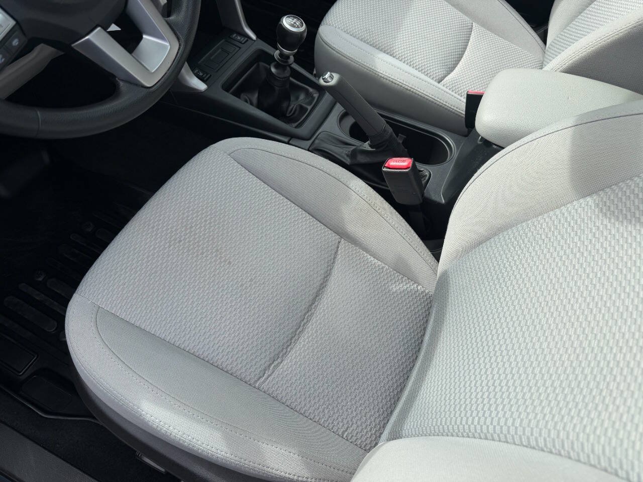 Used 2018 Subaru Forester 2.5i Premium AWD/4WD image 17