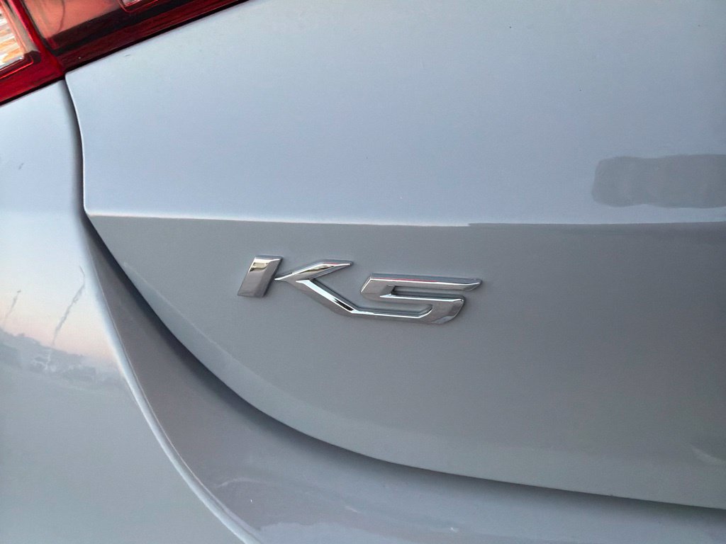 Used 2021 Kia K5 GT-Line w/ GT-Line FWD Premium Package image 11