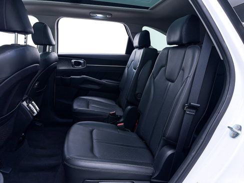 Used 2021 Kia Sorento SX image 38