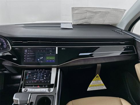 New 2025 Audi Q7 3.0T Premium Plus image 20