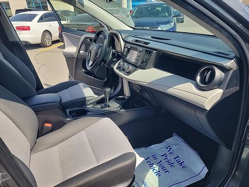 Used 2014 Toyota RAV4 LE image 26