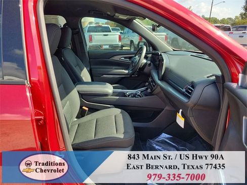 New 2026 Chevrolet Traverse LT w/ Driver Confidence Package image 27