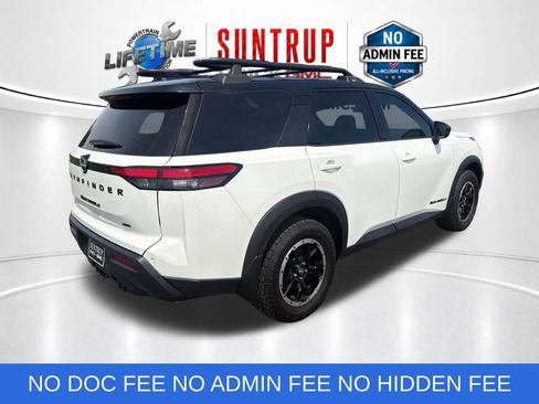 Used 2024 Nissan Pathfinder Rock Creek AWD/4WD image 6