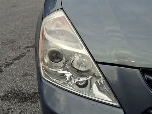 Used 2008 Kia Sedona EX image 11