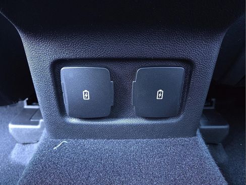 New 2026 Lincoln Corsair Premiere image 13