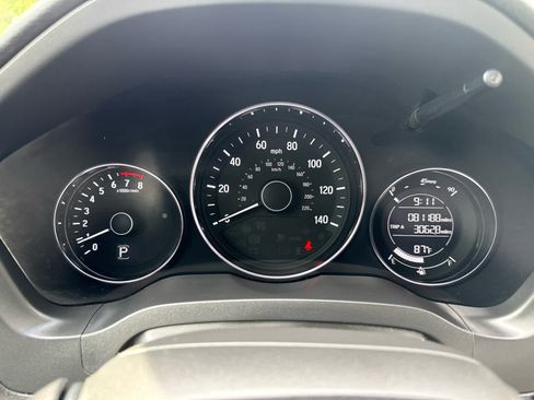 Used 2017 Honda HR-V EX image 18