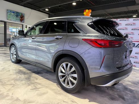 Used 2021 INFINITI QX50 Essential w/ Convenience Package image 4