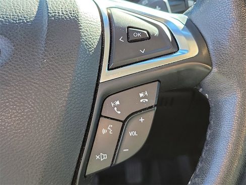 Used 2018 Ford Edge SEL w/ Equipment Group 201A image 26