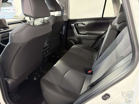 Used 2025 Toyota RAV4 XLE w/ Convenience Package AWD/4WD image 14