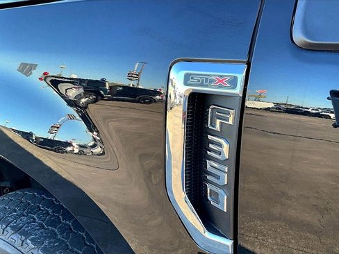 Used 2022 Ford F350 XL w/ STX Appearance Package image 8