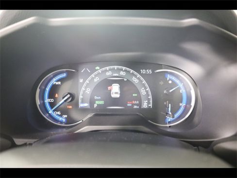 Used 2025 Toyota RAV4 XLE w/ Convenience Package image 28